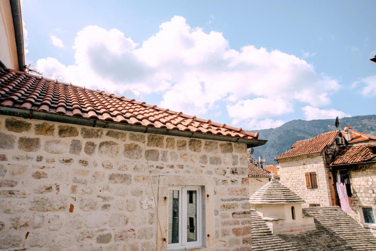 D & Sons Apartments Kotor Exterior photo